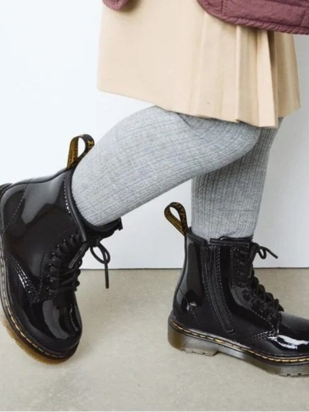 NWOB Dr. Martens Kids Black Patent Leather 1460 T Lace-Up Combat Boots Sz 9 3276 - Picture 2 of 16